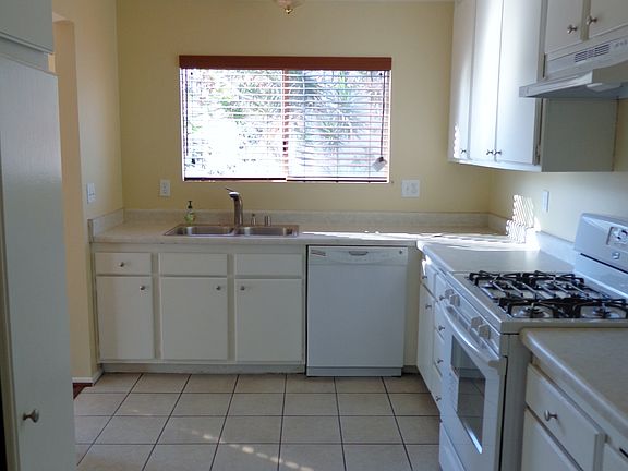 kitchen, light and bright