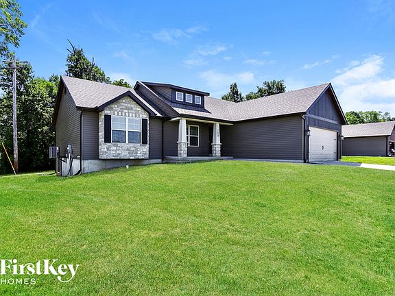 2nd image of 720 Glen Eagle Dr