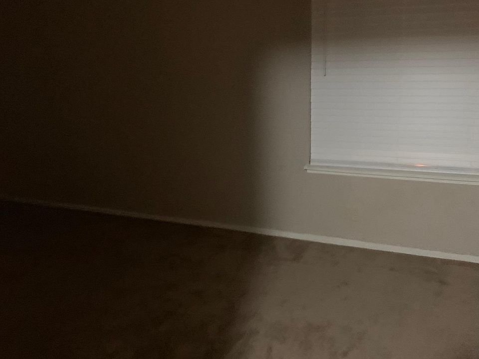 1st image of 8272 Center Pkwy APT 113