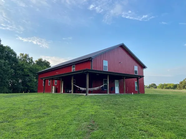 926 Moore Hollow Rd, Indian Mound, TN 37079