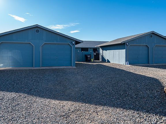 2nd image of 2844 N Starlight Dr