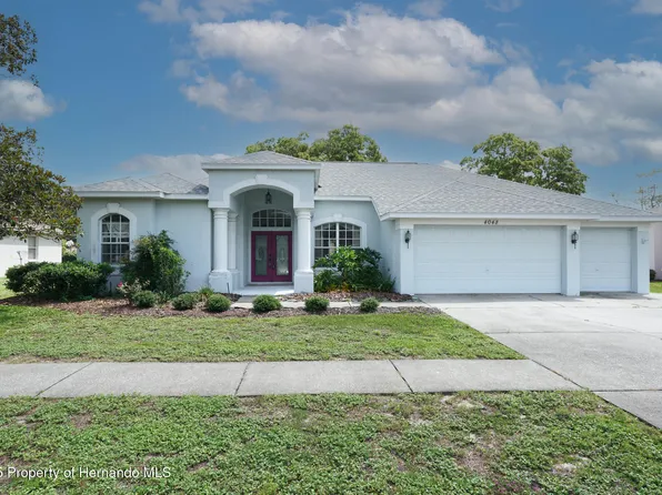 4048 Saint Ives Blvd, Spring Hill, FL 34609
