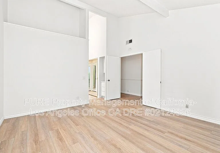 5347 Indian Hills Dr — Photo 11