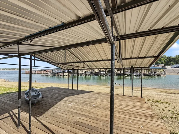 124 Marina View Ct, Weatherford, TX 76087