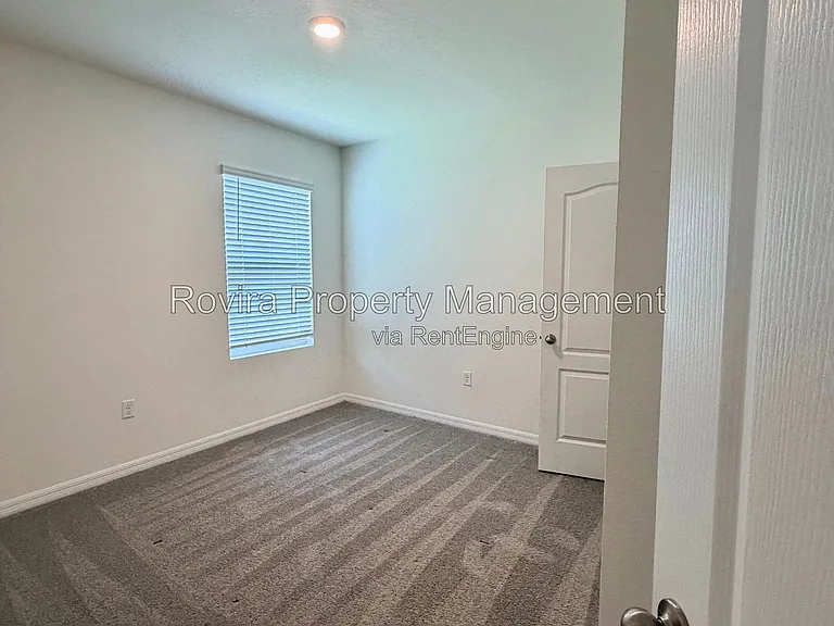 33426 Affirmed Way — Photo 9