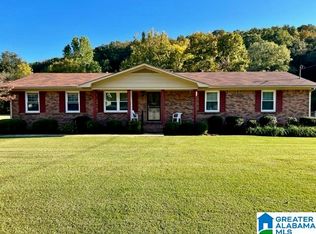 112 Willowbrook Dr, Talladega, AL 35160