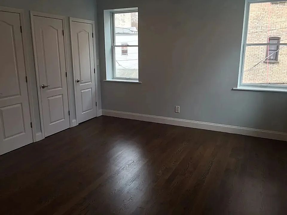 2nd image of 1532 Ocean Ave APT 4E
