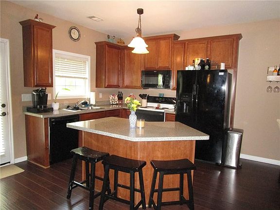 5th image of 2329 Marbleridge Dr