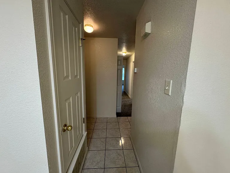 3205 Dannen Ct — Photo 9