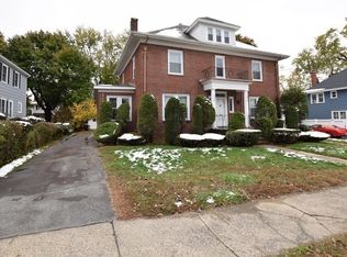 230 Oakley Rd, Woonsocket, RI 02895