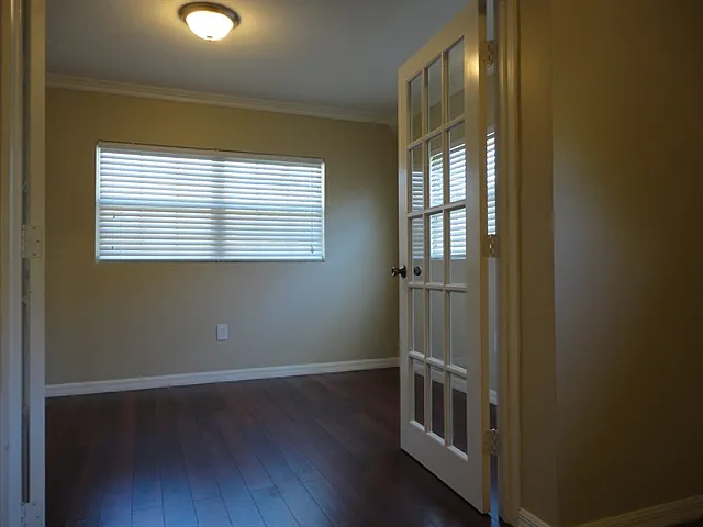 9710 Bay Colony Dr — Photo 8