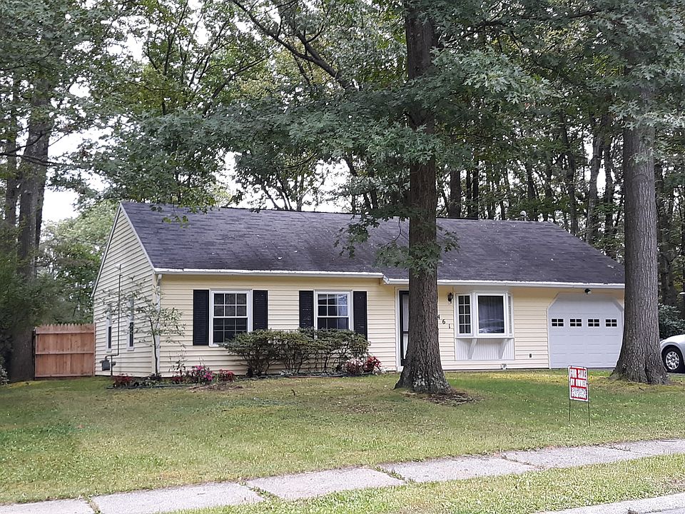 1st image of 461 Westgate Dr