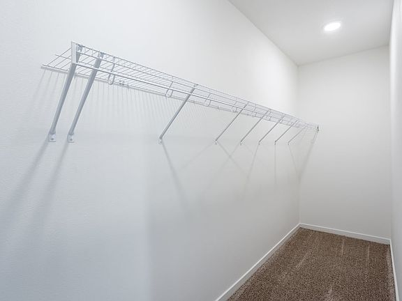 4th image of 910 2nd Ave S #101