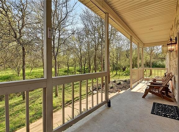 3rd image of 298 Colorado Dr