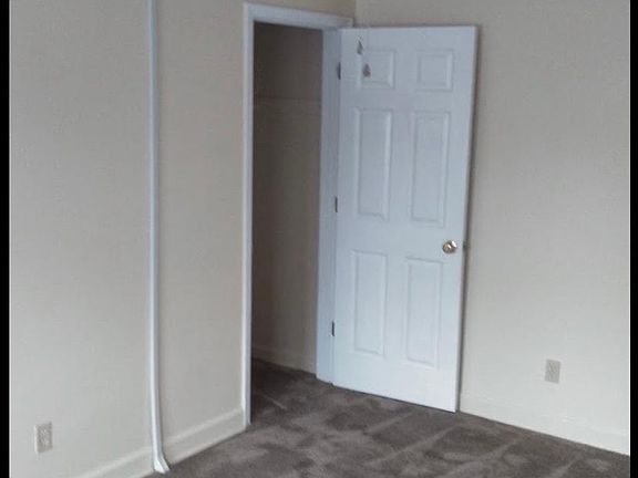 3rd image of 200 S Veitch St APT 2