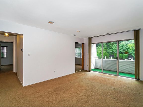 4th image of 58 Santa Barbara Dr #58
