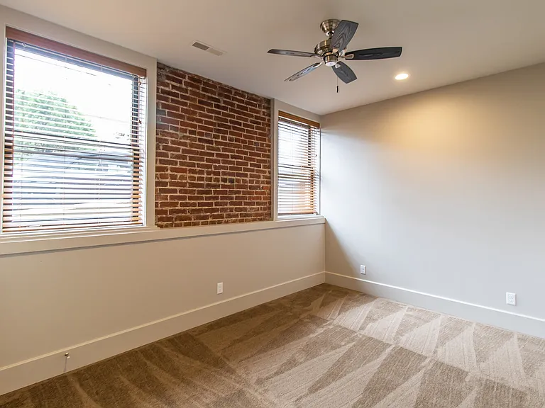 1741 Frankfort Ave #101 — Photo 7