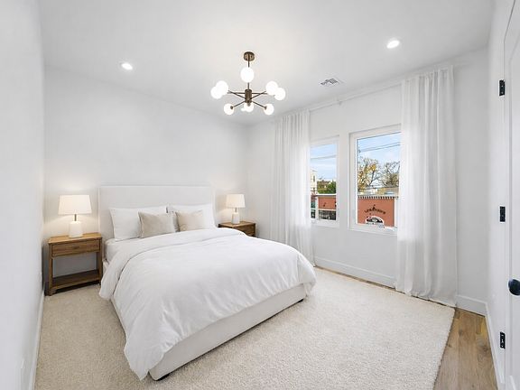 2nd image of 114 Center St APT 2B