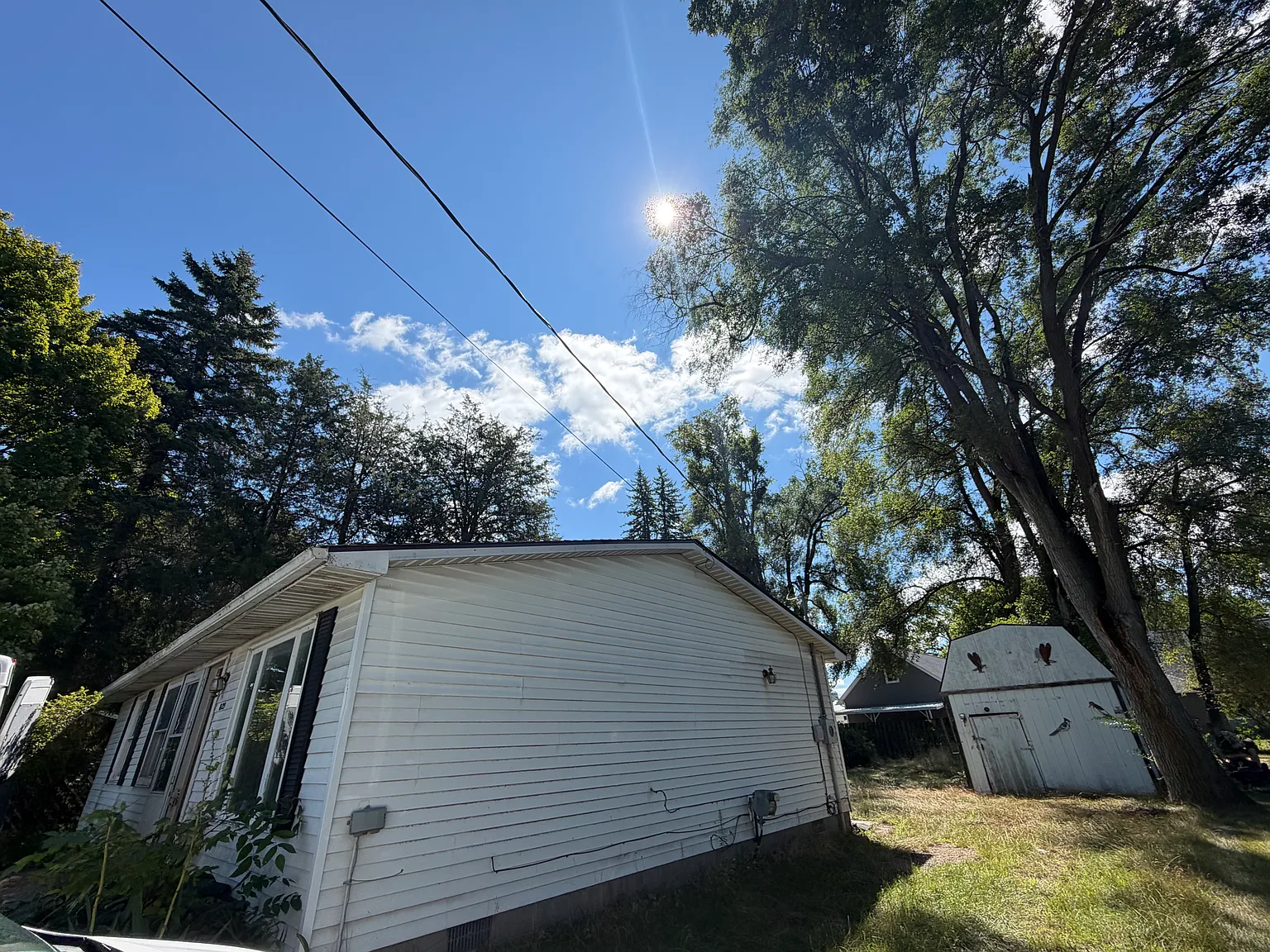 3 bed, 1120 sqft, $1,300 — Photo 1