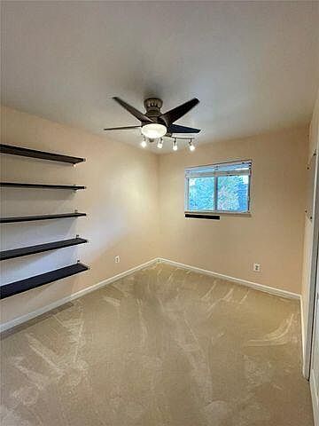 1st image of 42630 Plymouth Hollow Dr