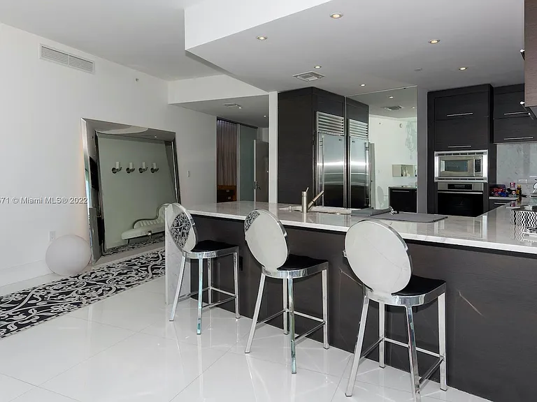 900 Biscayne Blvd #2006 — Photo 12
