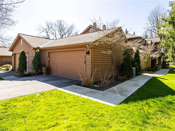 20 Sherwood Ct, Beachwood, OH 44122