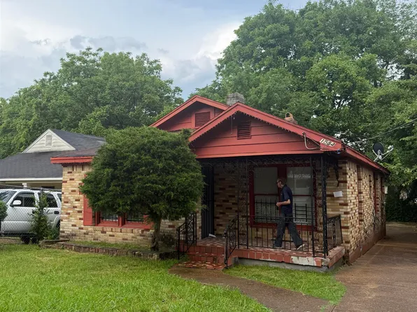 1584 Carpenter St, Memphis, TN 38108