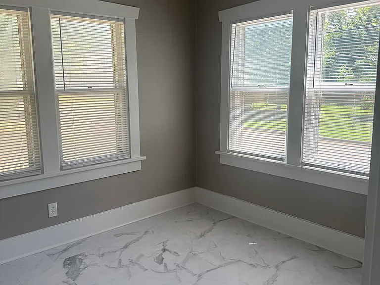 604 N Belmont Ave #1 — Photo 5