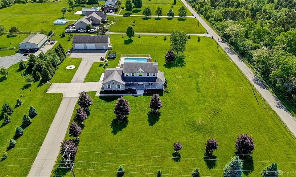 8390 S Union Rd, Miamisburg, OH 45342 Zillow