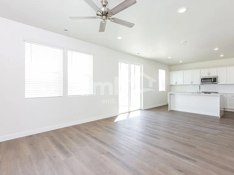 1234 S Brixton Ave — Photo 5
