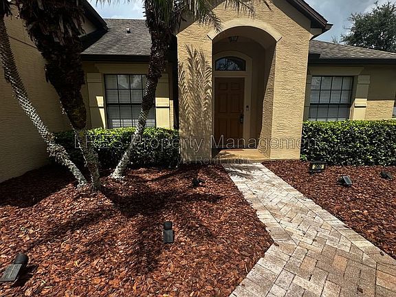 3rd image of 3965 Marietta Way
