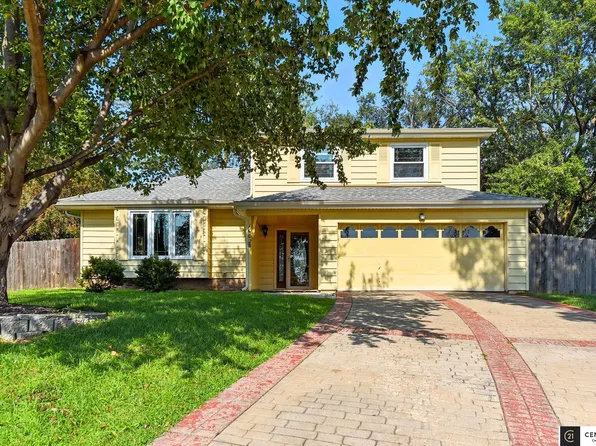 1002 Claudene Ct, Bellevue, NE 68005