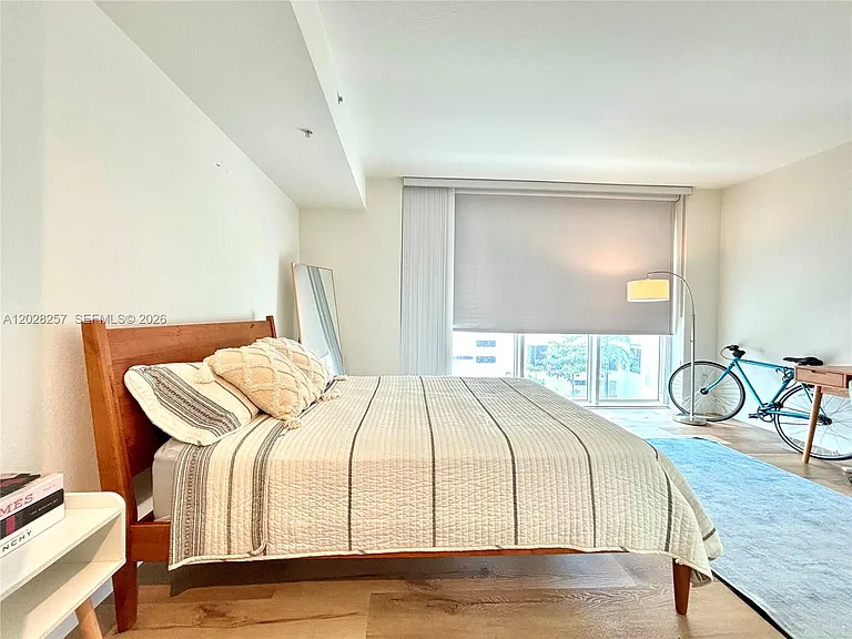 500 NE 29th St #601 — Photo 28