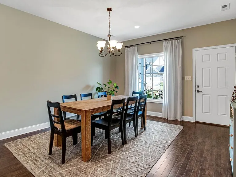 6753 Albatross Ln — Photo 3