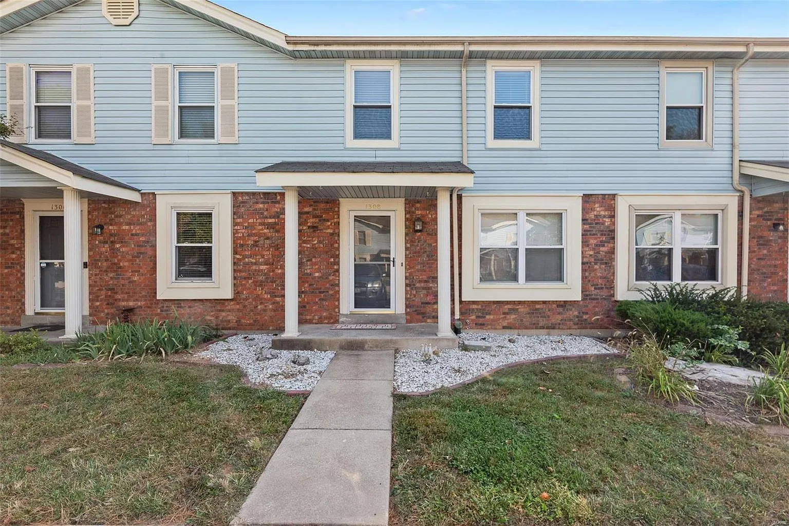 1308 Summergate Pkwy photo 1