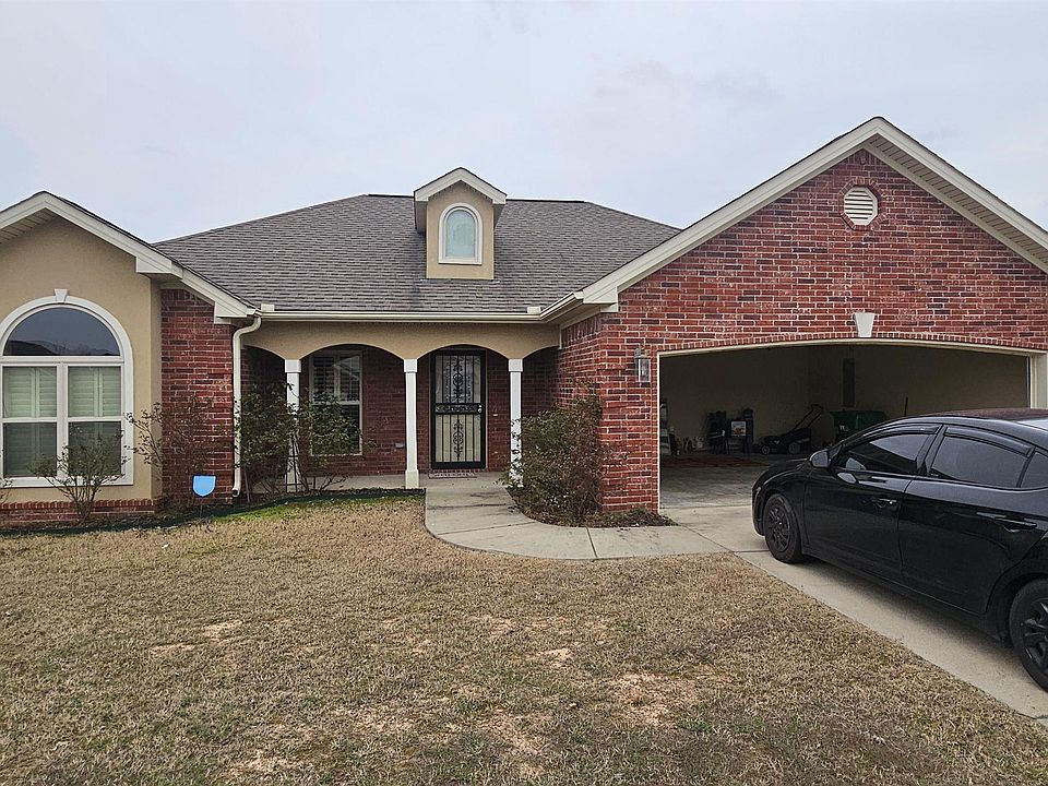 1st image of 808 Sunnyside Ln