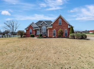 105 McKenzie Ct, Murfreesboro, TN 37129