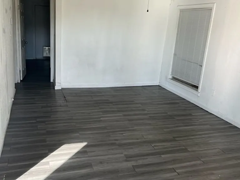 1610 N Anglin St — Photo 12