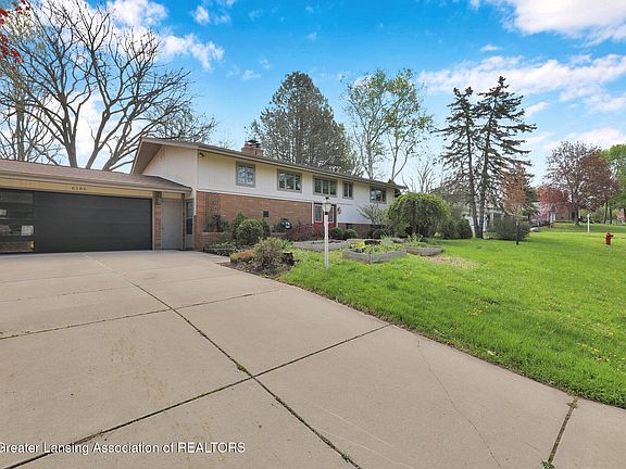 2nd image of 6186 Skyline Dr