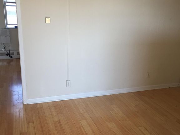 4th image of 1026 Federal St Floor 3