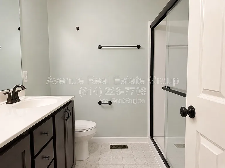 1016 Westlake Village Dr — Photo 9
