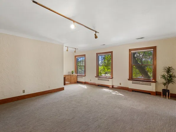 128 E Monument St, Colorado Springs, CO 80903