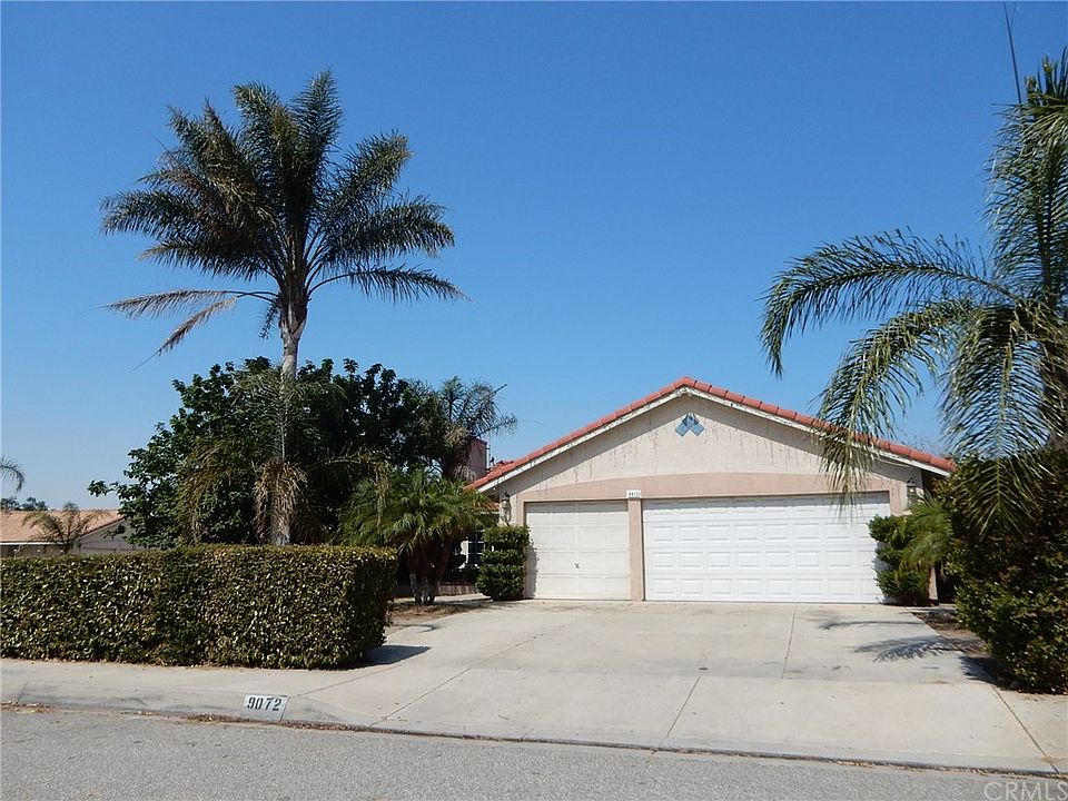 1st image of 9072 Amaryllis Ct