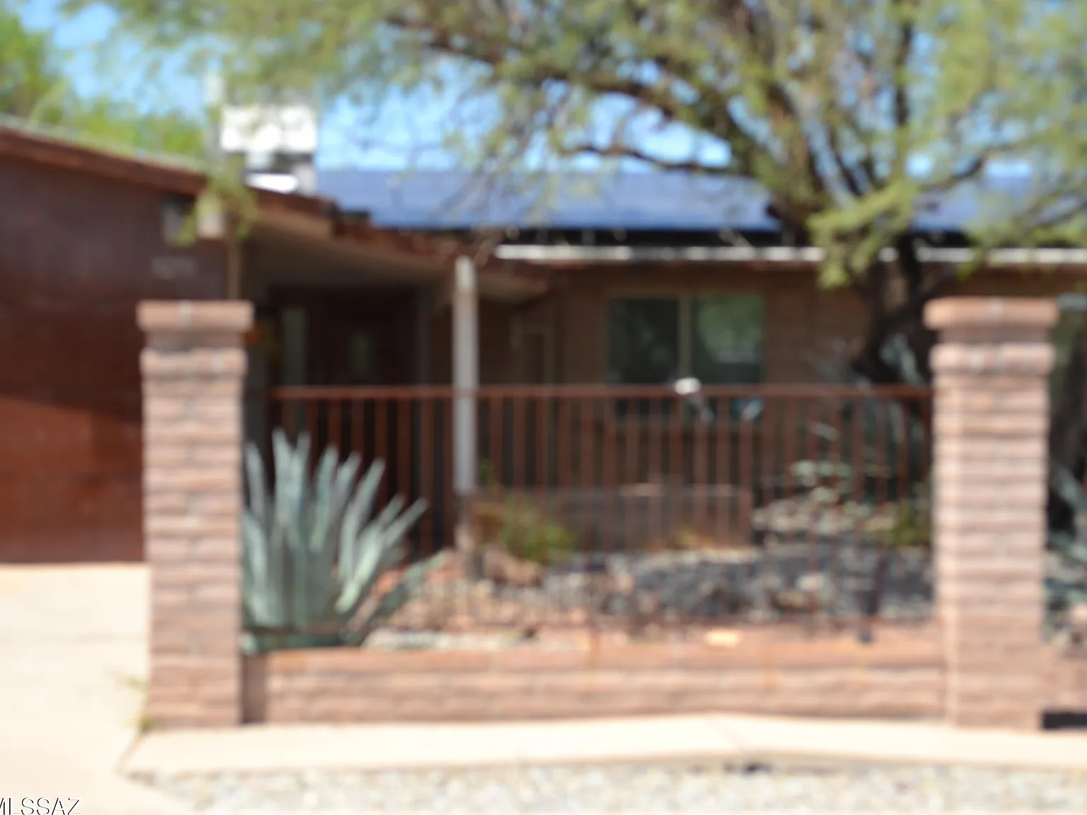 4 bed, 3.0 bath, 1900 sqft, $2,100 — Photo 3