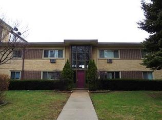 1110 N Wheeling Rd #10466691, Mount Prospect, IL 60056