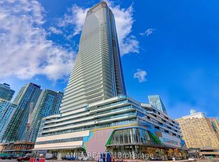 28 Freeland St #2804, Toronto, ON M5E 1L7