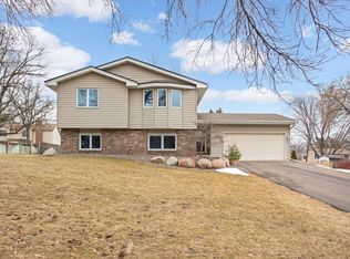 12351 Norway St NW, Coon Rapids, MN 55448