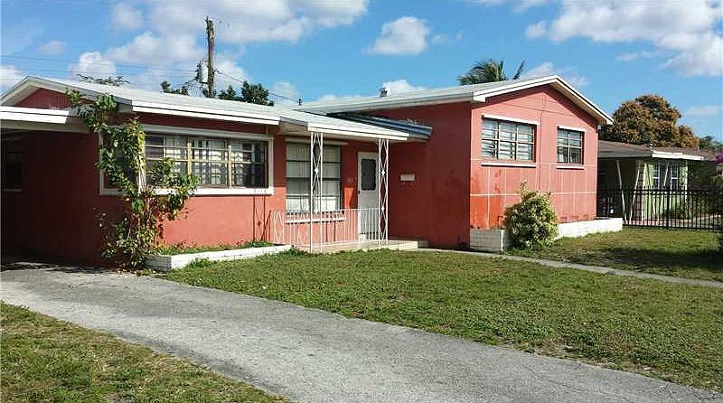 1st image of 1611 NW 175th Ter