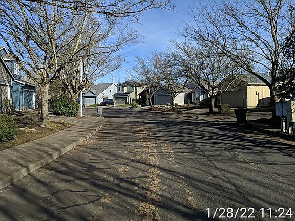 4th image of 1909 SE 175th Ct