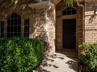 943 Zachary Dr, Arlington, TX 76002